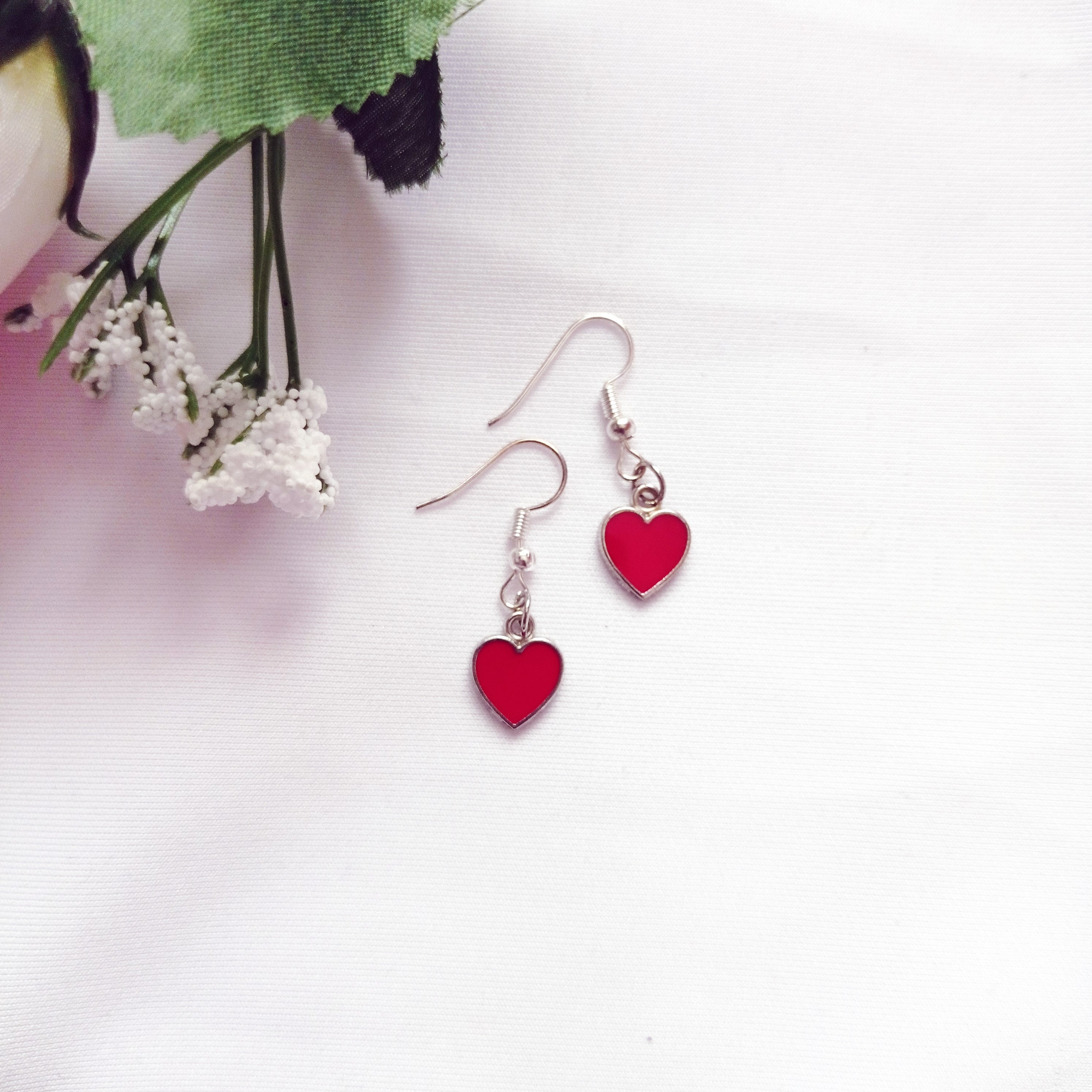 Classic Red Hearts Earrings, Playing Cards inspired Queen of Hearts | by lovedbynlanla-3